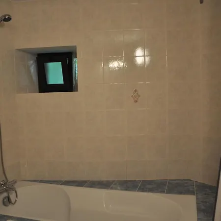 Quinta Da Encavalada Nyaraló Nogueira do Cravo