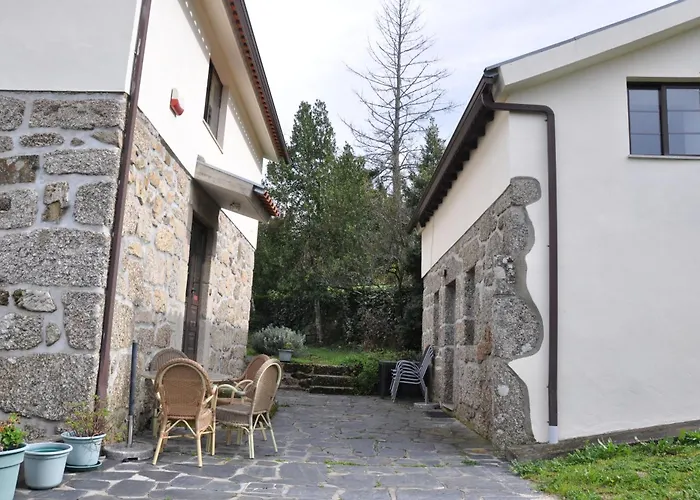 Quinta Da Encavalada Nogueira do Cravo (Coimbra)