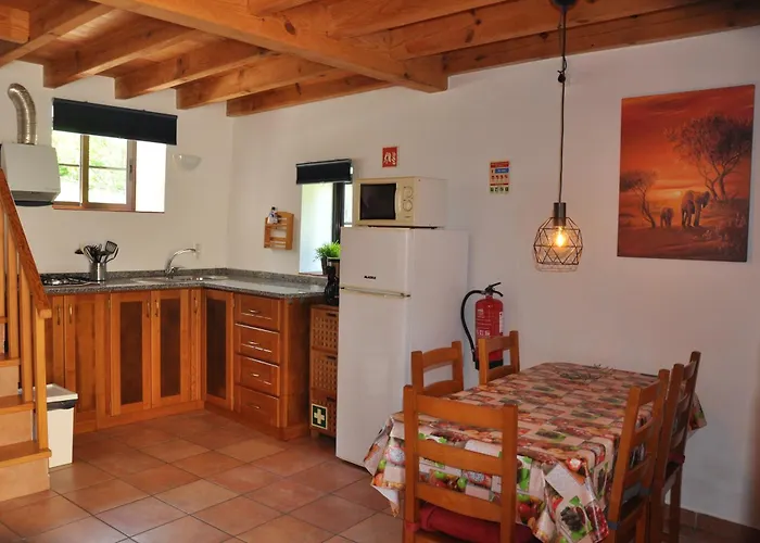 Quinta Da Encavalada 別荘 *